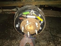 Drum brakes and new hardware kit